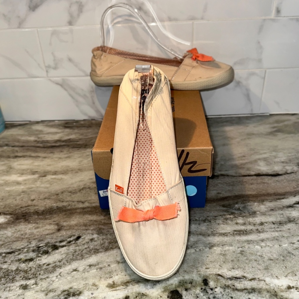 Keds Tan Taffy Orange Bow SLIP ON SNEAKERS Siz 9.5